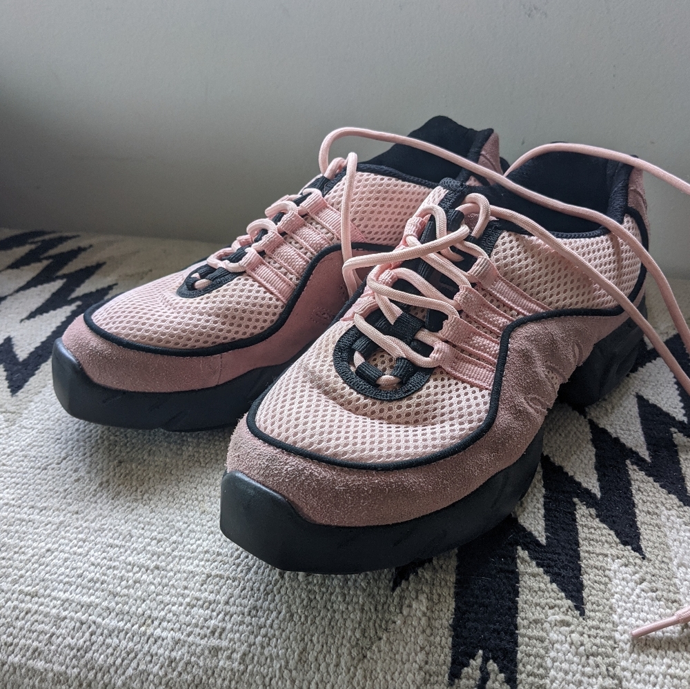 Bloch dance boots- pink US 9